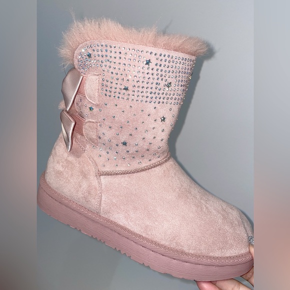 RHINESTONE 2 BOW PINK FUR BOOTS - Picture 11 of 11